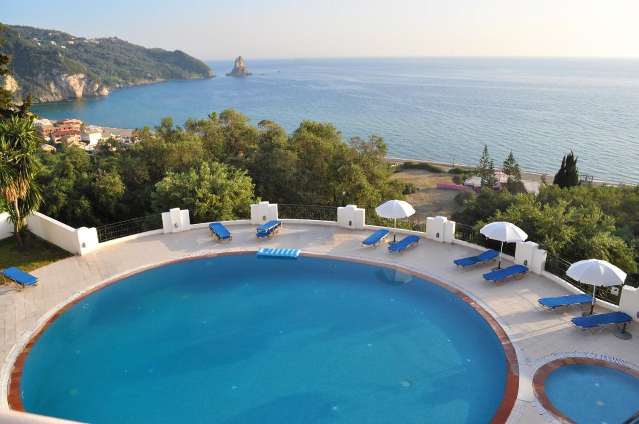 Natalia Apartment B With Panoramic Sea Views Of Agios Gordios Bay Exterior foto