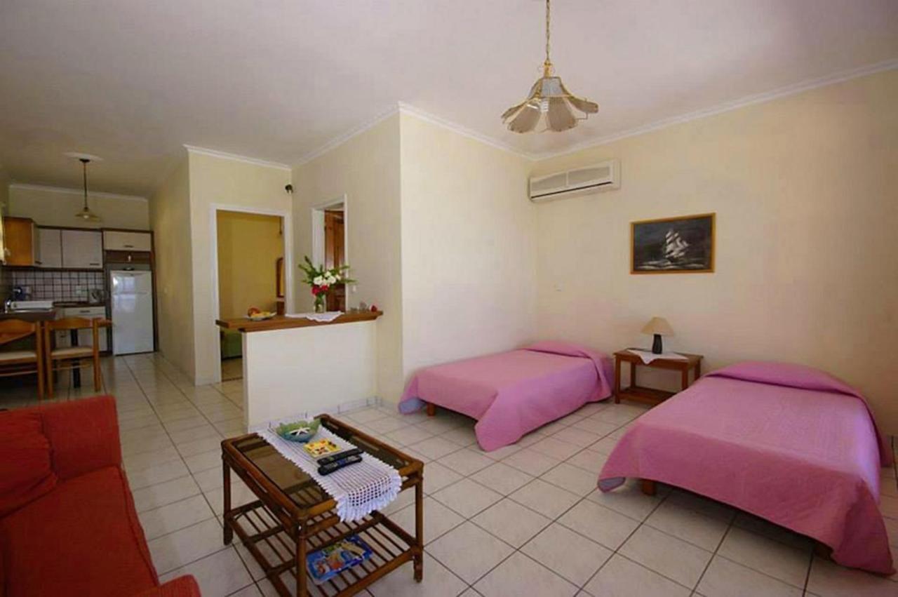 Natalia Apartment B With Panoramic Sea Views Of Agios Gordios Bay Exterior foto