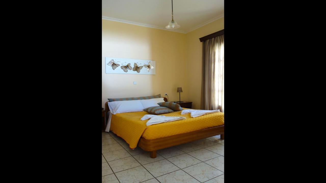 Natalia Apartment B With Panoramic Sea Views Of Agios Gordios Bay Exterior foto