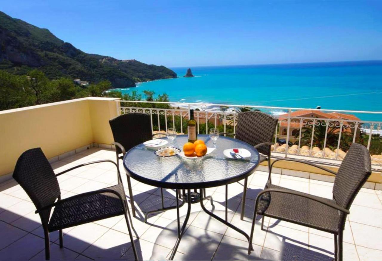 Natalia Apartment B With Panoramic Sea Views Of Agios Gordios Bay Exterior foto
